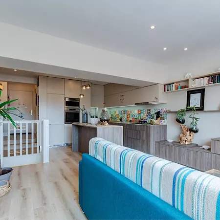 Apartment Fabron - Ac, Parking, Piscine, Wifi
